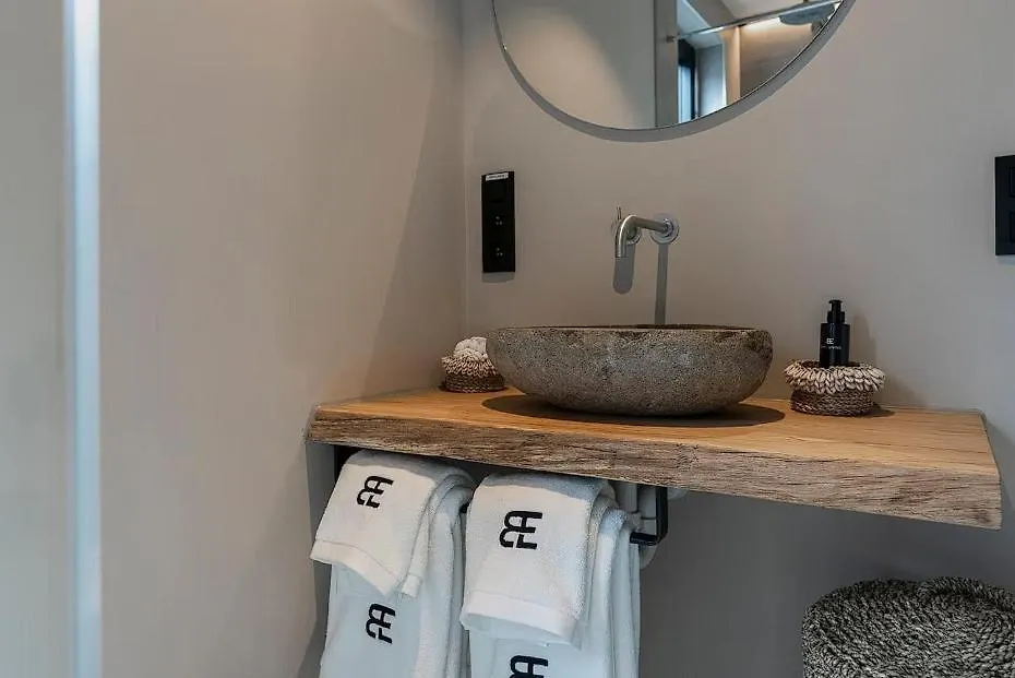 Luxury Apartment In Historic Antwerp ! Homestay