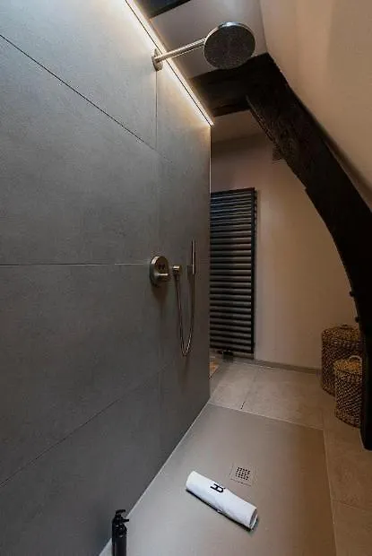 Luxury Apartment In Historic Antwerp ! Belgium