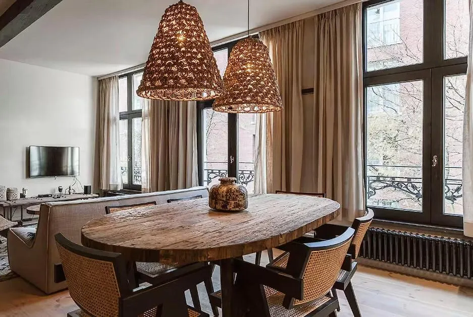 Luxury Apartment In Historic Antwerp !